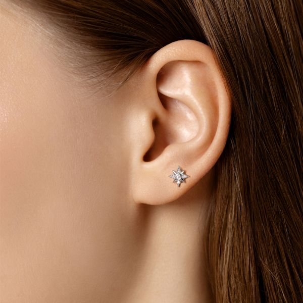 Пирсинг с 5 бриллиантами 0.035 карат из белого золота 143710