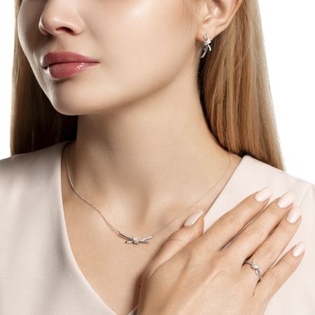 Серьги с 38 бриллиантами 0.19 карат из белого золота 134811