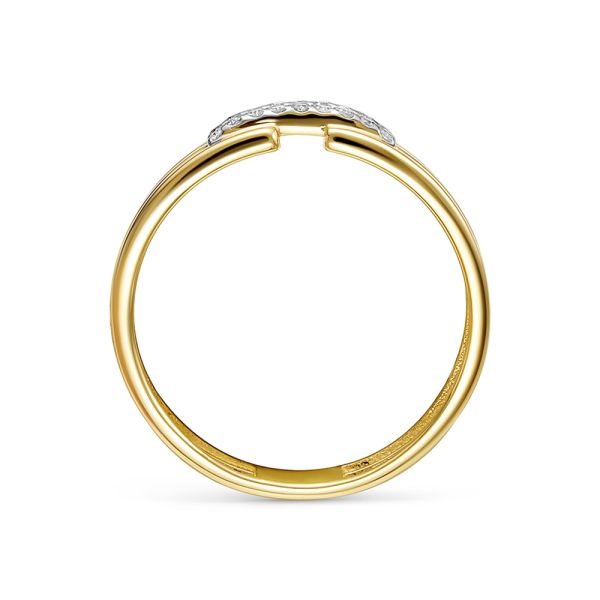 Кольцо с 18 бриллиантами 0.09 карат из лимонного золота 143833